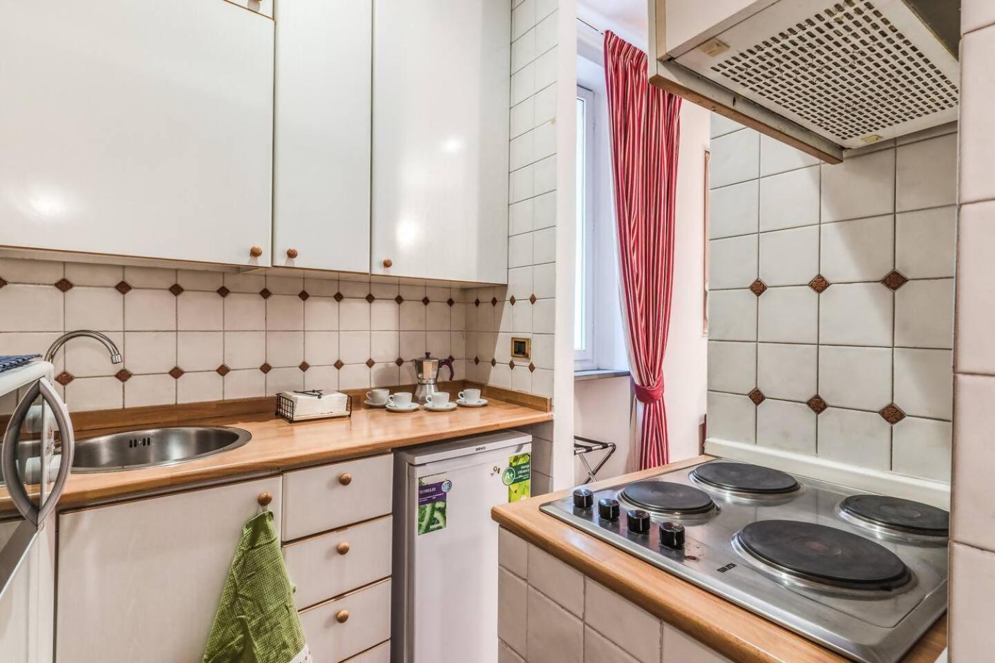 Cozy Flat In Trevi Fountain Apartment